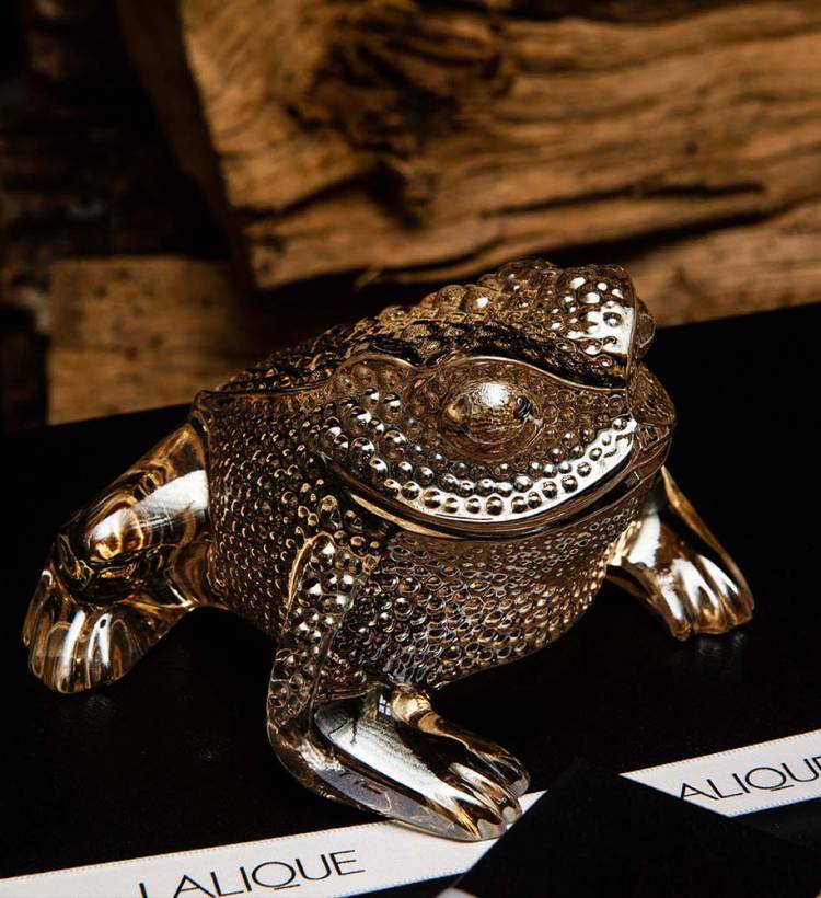 GREGOIRE TOAD SCULPTURE