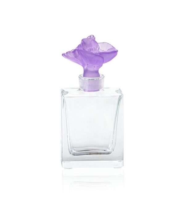 Sweet Garden Perfume Bottle, a crystal jewel evoking an enchanted garden to capture and enhance your fragrances.