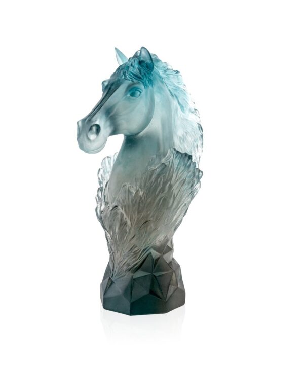 Daum 'Blue-Grey Chess Knight' Sculpture, a hymn to nature and light, imbued with movement and elegance.