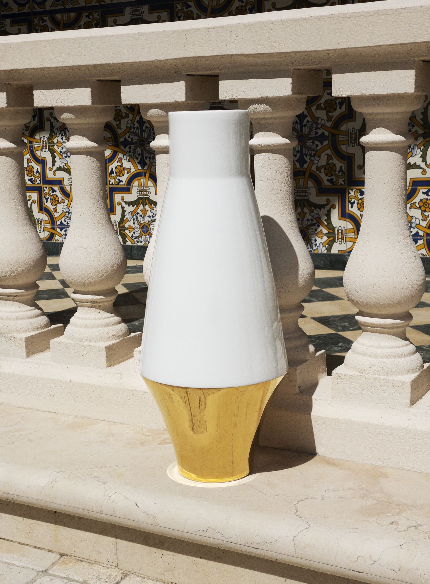 Graphic — Small Vase