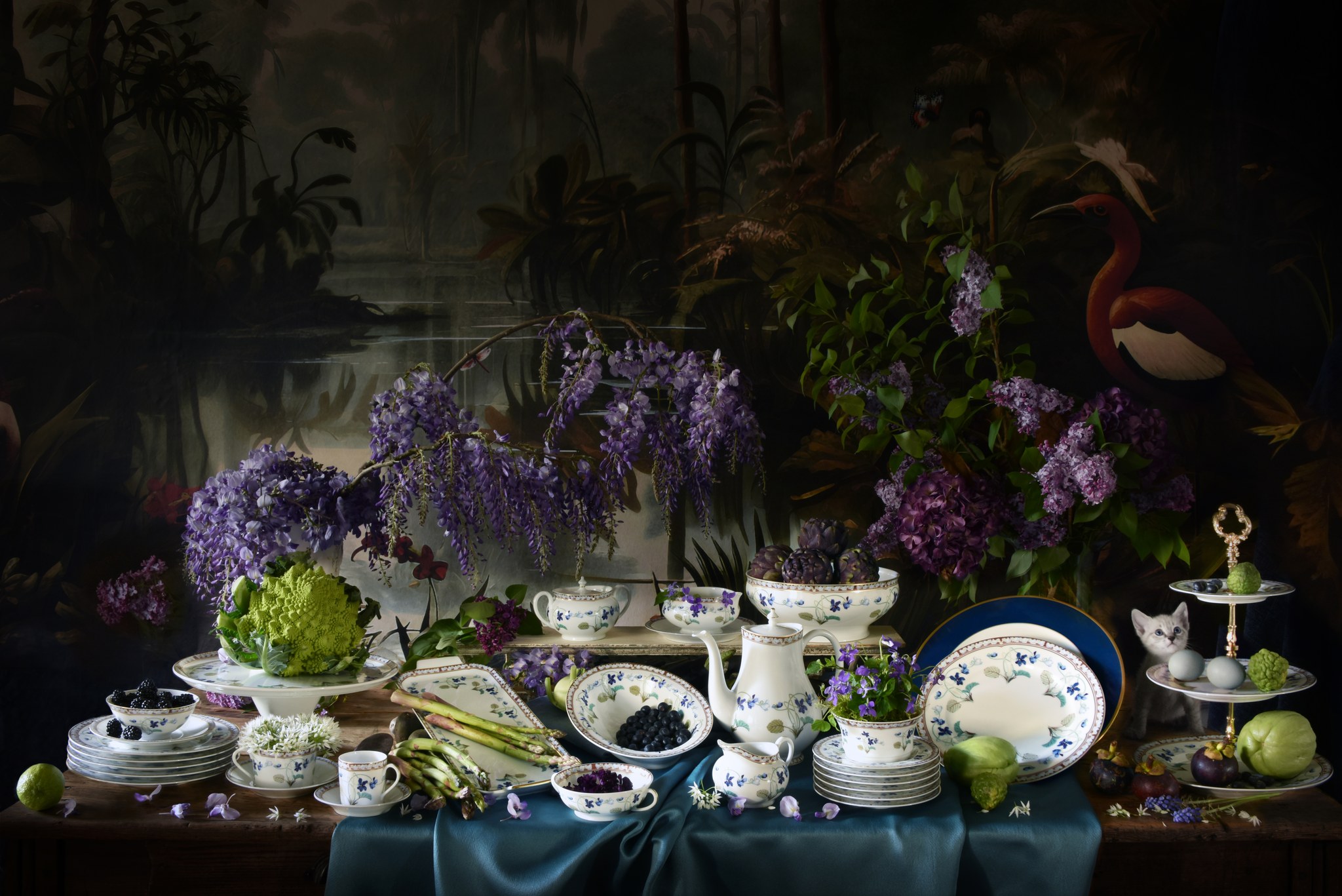 Imperatrice Eugenie — Footed Tart Platter