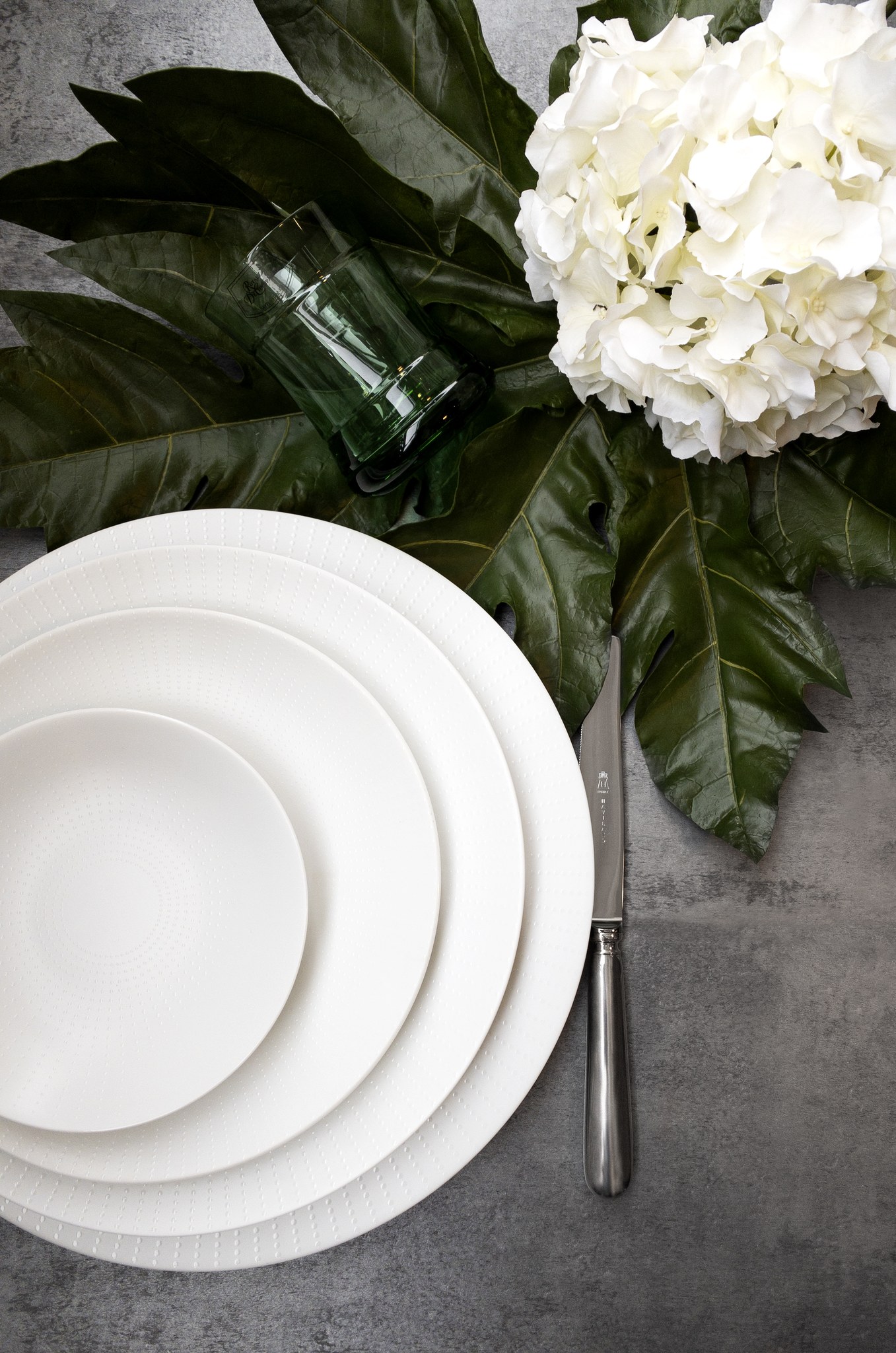 La Rosee — Oval Tray