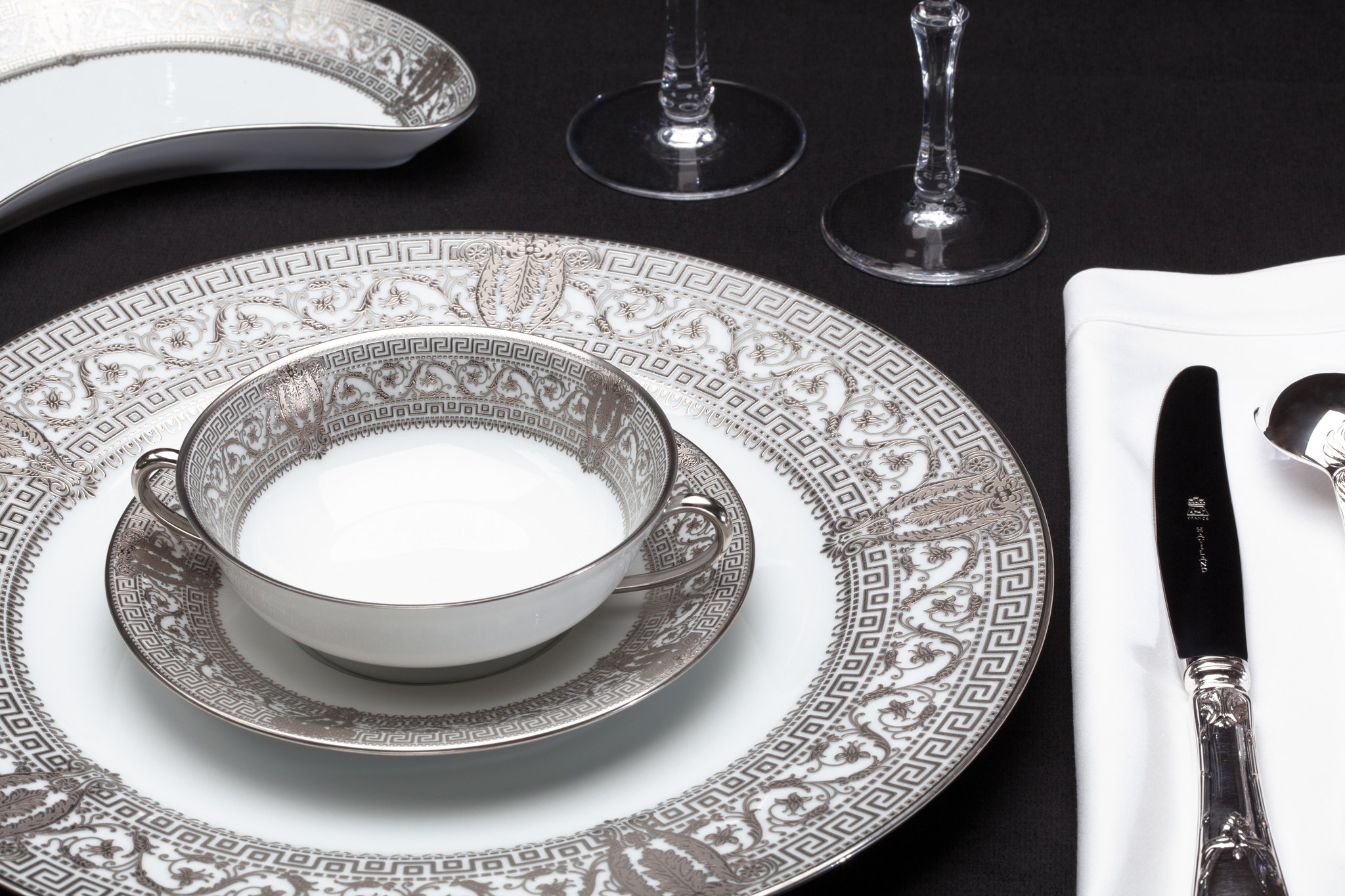Salon Murat — Deep Round Dish