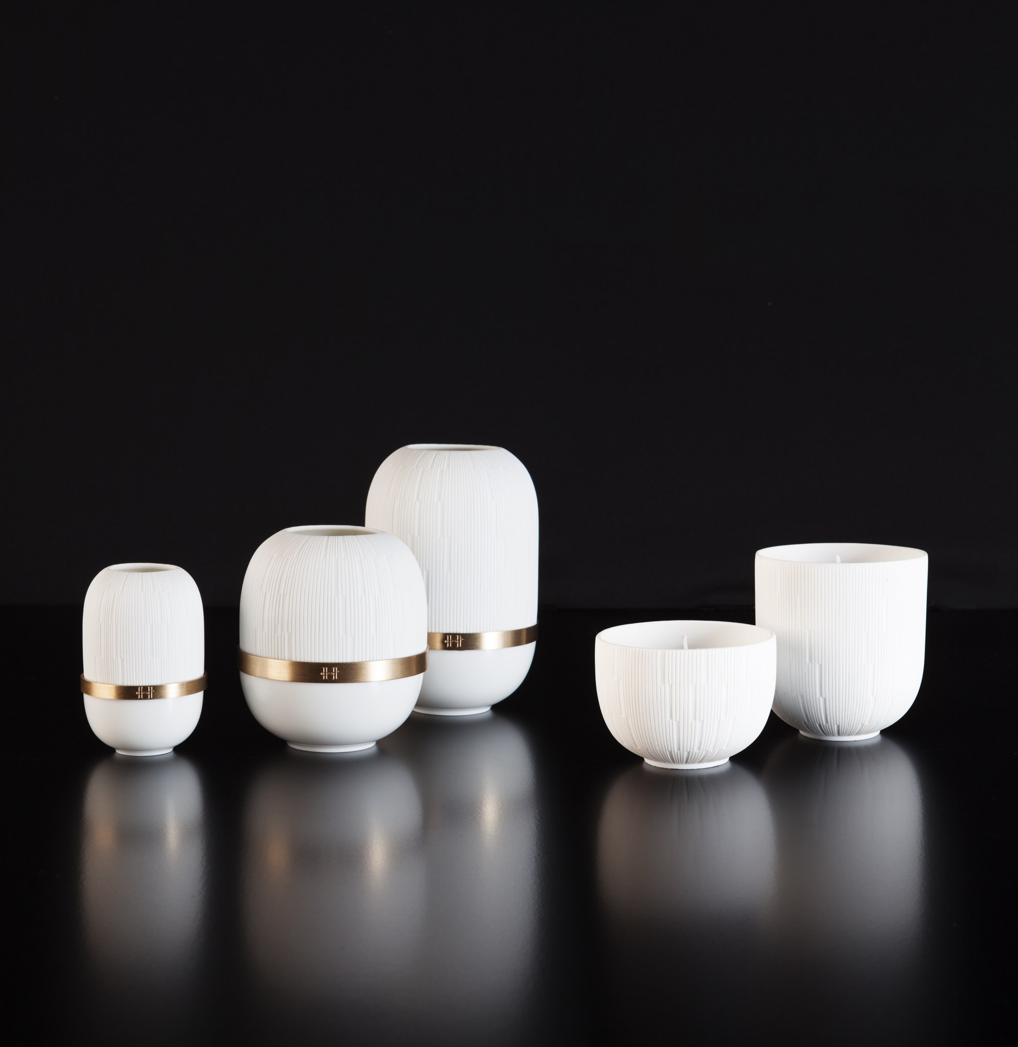 Infini — Small Candle Holder