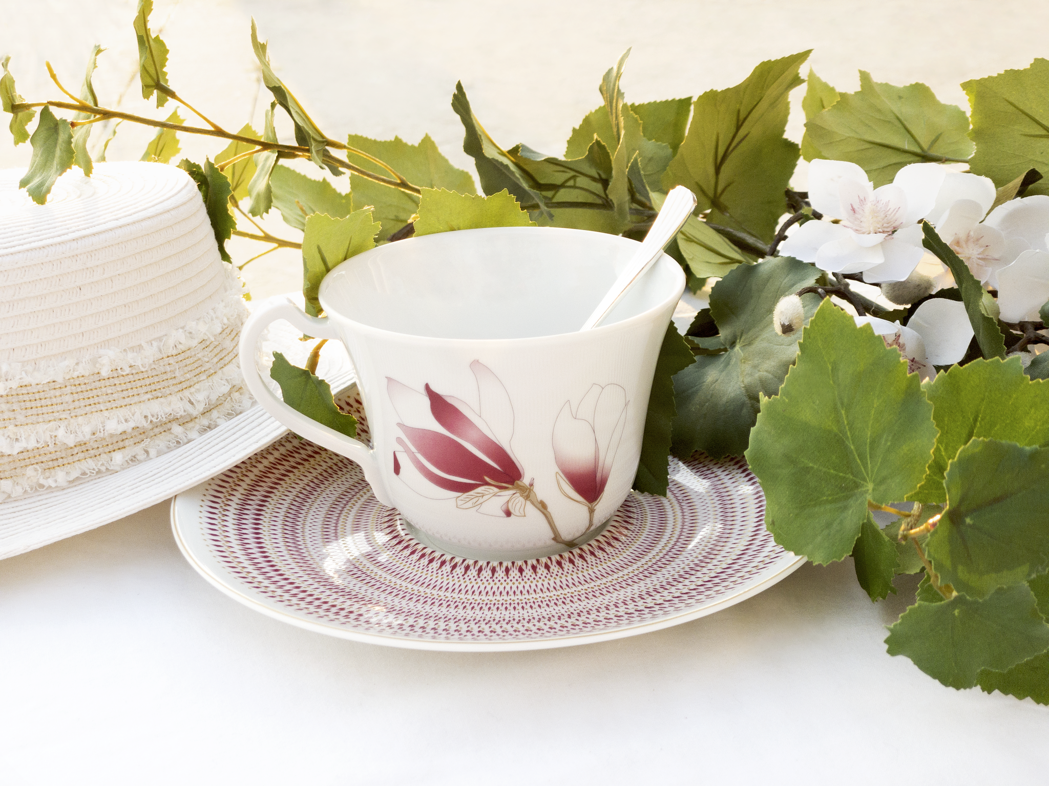 Magnolia — Service Plate